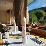 Alpina Hotel 4*