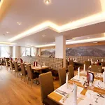 Alpina 4* Rauris