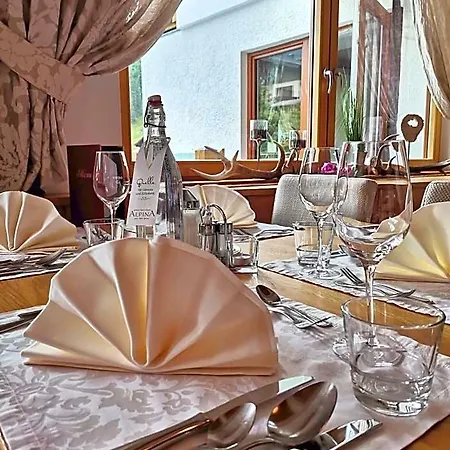 Alpina Szálloda 4*