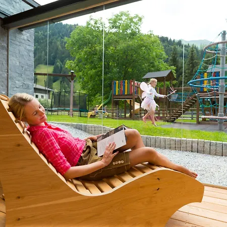 Alpina Hotel