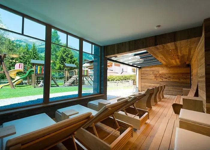 ألبينا 4* راوريس